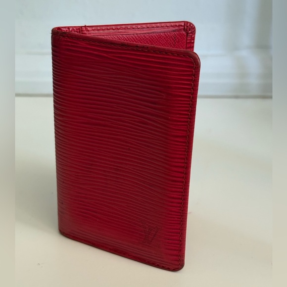 Louis Vuitton Handbags - LV Epi Card Case